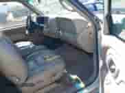 1997 GMC Sierra 1500 с VIN 2GTEK19R7V1540500, выставлен на аукционе IAAI как лот 42349701 с пробегом 230 832 миль миль и . История ставок и продаж доступна на DreamBid. Изображение 5.