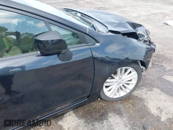 2013 Subaru Impreza Limited с VIN JF1GPAG61D2895105, выставлен на аукционе IAAI как лот 42849018 с пробегом Не указан миль и . История ставок и продаж доступна на DreamBid. Изображение 18.