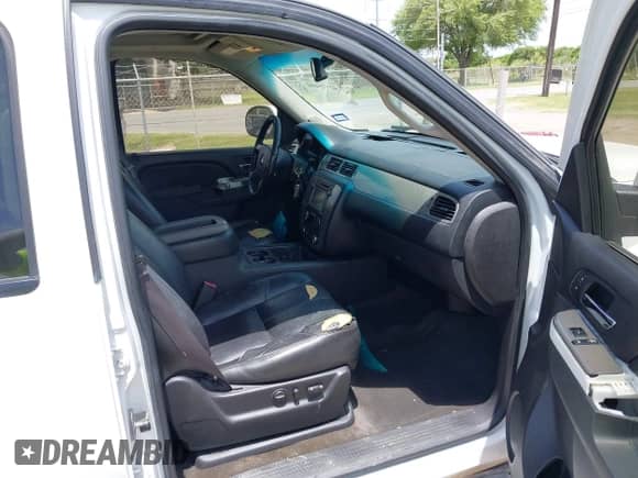 2013 Chevrolet Suburban LT с VIN 1GNSCJE07DR185476, выставлен на аукционе IAAI как лот 42725440 с пробегом 327 468 миль миль и . История ставок и продаж доступна на DreamBid. Изображение 5.
