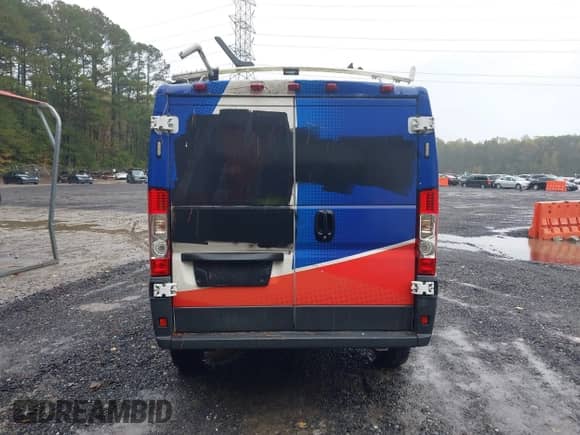 2017 Ram ProMaster Cargo с VIN 3C6TRVAG5HE508034, выставлен на аукционе IAAI как лот 43569286 с пробегом 133 139 миль миль и . История ставок и продаж доступна на DreamBid. Изображение 16.