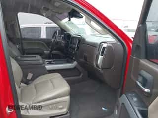 2018 Chevrolet Silverado 1500 LTZ z VIN 3GCUKSEC6JG558989, wystawiony jako IAAI lot #42654215 z przebiegiem 139 111 mil mil oraz . Historia ofert i sprzedaży dostępna na DreamBid. Obrazek 5.