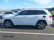 2015 Jeep Grand Cherokee Overland с VIN 1C4RJECG6FC749497, выставлен на аукционе IAAI как лот 43031438 с пробегом 98 111 миль миль и . История ставок и продаж доступна на DreamBid. Изображение 14.