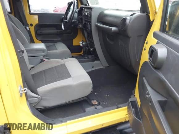 2008 Jeep Wrangler Unlimited X with VIN 1J8GA39108L605874, listed as a IAAI auction lot 42885019 with 167,693 mi miles and . Bid and sale history available at DreamBid. Image 5.