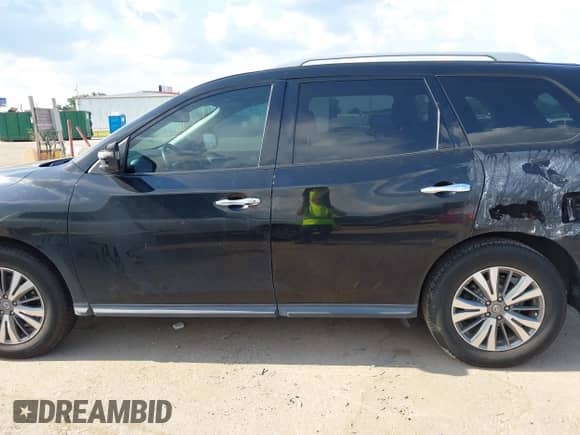 2019 Nissan Pathfinder S с VIN 5N1DR2MN9KC633179, выставлен на аукционе IAAI как лот 43014594 с пробегом 157 135 миль миль и . История ставок и продаж доступна на DreamBid. Изображение 14.