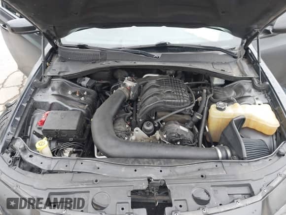 2018 Chrysler 300 S z VIN 2C3CCAGG9JH149523, wystawiony jako IAAI lot #42318225 z przebiegiem 112 614 mil mil oraz . Historia ofert i sprzedaży dostępna na DreamBid. Obrazek 10.