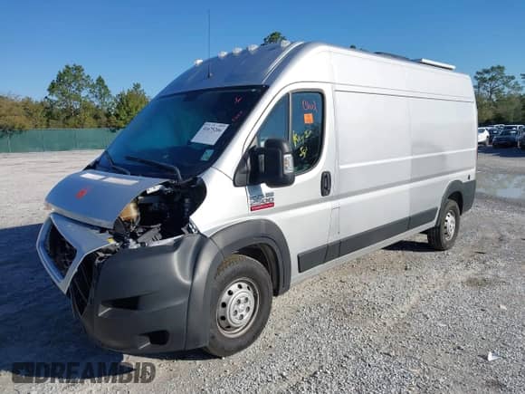 2020 Ram ProMaster Cargo с VIN 3C6TRVDG4LE135993, выставлен на аукционе IAAI как лот 41675206 с пробегом 45 951 миль миль и . История ставок и продаж доступна на DreamBid. Изображение 2.