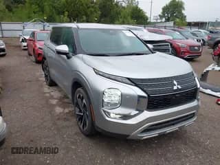 2024 Mitsubishi Outlander SE с VIN JA4J4VA81RZ035904, выставлен на аукционе IAAI как лот 43141045 с пробегом 47 032 миль миль и . История ставок и продаж доступна на DreamBid. Изображение 1.
