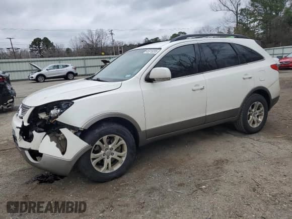 2011 Hyundai Veracruz GLS with VIN KM8NU4CC5BU140799, listed as a Copart auction lot 45919285 with 191,564 mi miles and Salvage title. Bid and sale history available at DreamBid. Image 1.