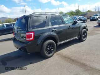 2011 Ford Escape XLT с VIN 1FMCU9DG9BKA74839, выставлен на аукционе IAAI как лот 43190059 с пробегом 146 204 миль миль и . История ставок и продаж доступна на DreamBid. Изображение 4.