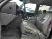 2003 Chevrolet Suburban LT z VIN 3GNFK16Z23G285145, wystawiony jako Copart lot #68668324 z przebiegiem 286 805 mil mil oraz Szkoda całkowita • Salvage title. Historia ofert i sprzedaży dostępna na DreamBid. Obrazek 7.