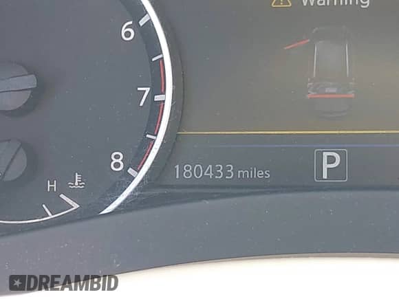 2016 Nissan Murano Platinum with VIN 5N1AZ2MG9GN143924, listed as a IAAI auction lot 42247855 with 180,433 mi miles and . Bid and sale history available at DreamBid. Image 16.