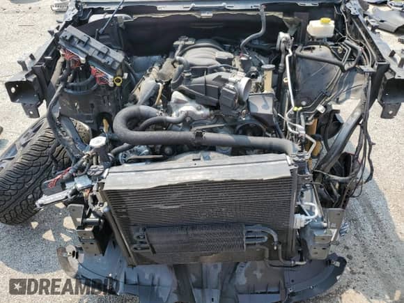 2014 Jeep Grand Cherokee SRT-8 z VIN 1C4RJFDJ5EC393364, wystawiony jako Copart lot #67132785 z przebiegiem Nie podano mil oraz Szkoda całkowita • Salvage title. Historia ofert i sprzedaży dostępna na DreamBid. Obrazek 12.