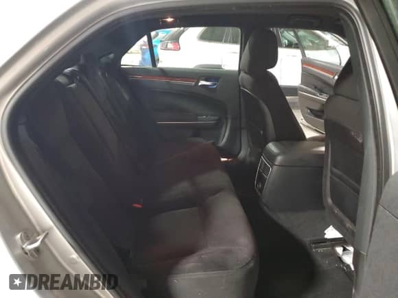 2012 Chrysler 300 с VIN 2C3CCAAG9CH115836, выставлен на аукционе Copart как лот 67987545 с пробегом 96 857 миль миль и Чистый • Clean title. История ставок и продаж доступна на DreamBid. Изображение 10.