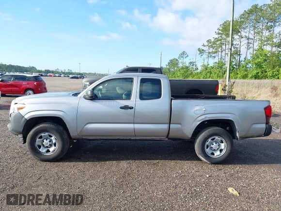 2018 Toyota Tacoma SR с VIN 5TFRX5GNXJX125176, выставлен на аукционе IAAI как лот 42257481 с пробегом 99 418 миль миль и . История ставок и продаж доступна на DreamBid. Изображение 14.