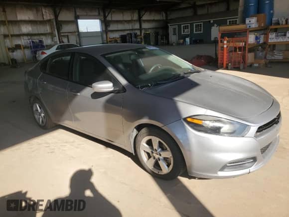 2016 Dodge Dart SXT with VIN 1C3CDFBB8GD606074, listed as a Copart auction lot 84057875 with 127,547 mi miles and Clean title. Bid and sale history available at DreamBid. Image 4.