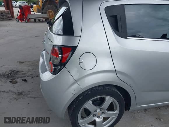 2012 Chevrolet Sonic LTZ с VIN 1G1JF6SBXC4168206, выставлен на аукционе IAAI как лот 42738610 с пробегом 137 241 миль миль и . История ставок и продаж доступна на DreamBid. Изображение 6.