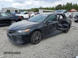 2019 Toyota Camry LE с VIN 4T1B11HK6KU820267, выставлен на аукционе Copart как лот 80095685 с пробегом Не указан миль и Списание • Salvage title. История ставок и продаж доступна на DreamBid. Изображение 1.