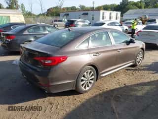 2017 Hyundai Sonata Sport with VIN 5NPE34AF5HH567262, listed as a IAAI auction lot 43361974 with 121,121 mi miles and . Bid and sale history available at DreamBid. Image 4.