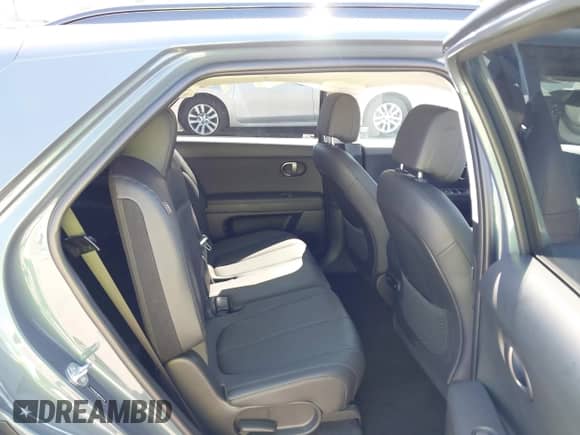 2025 Hyundai Ioniq 5 SEL with VIN 7YAKN4DA5SY015174, listed as a IAAI auction lot 43149327 with 2,329 mi miles and . Bid and sale history available at DreamBid. Image 8.