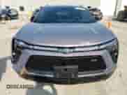 2024 Chevrolet Blazer EV eAWD RS с VIN 3GNKDCRJ2RS185532, выставлен на аукционе Copart как лот 65431054 с пробегом 3 653 миль миль и Списание • Salvage title. История ставок и продаж доступна на DreamBid. Изображение 5.