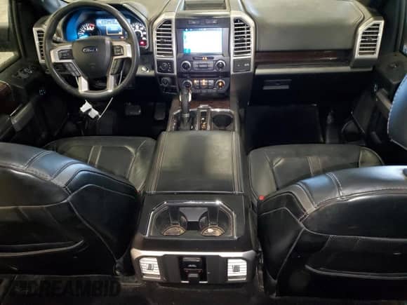 2016 Ford F-150 XLT with VIN 1FTEW1EG6GFB24118, listed as a Copart auction lot 82686465 with 196,573 mi miles and Salvage title. Bid and sale history available at DreamBid. Image 8.