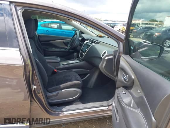 2018 Nissan Murano SV с VIN 5N1AZ2MGXJN193125, выставлен на аукционе IAAI как лот 43058216 с пробегом 154 500 миль миль и . История ставок и продаж доступна на DreamBid. Изображение 5.