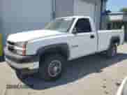 2007 Chevrolet Silverado 2500HD Work Truck z VIN 1GCHC24U27E200524, wystawiony jako Copart lot #88498615 z przebiegiem 445 531 mil mil oraz Szkoda całkowita • Salvage title. Historia ofert i sprzedaży dostępna na DreamBid. Obrazek 1.