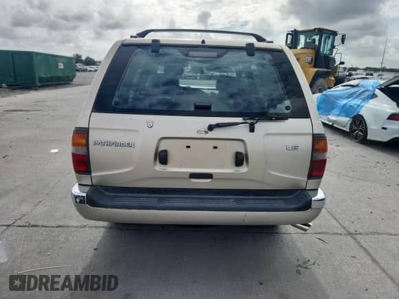 1997 Nissan Pathfinder XE с VIN JN8AR05S2VW184385, выставлен на аукционе Copart как лот 84788875 с пробегом 162 069 миль миль и Списание • Salvage title. История ставок и продаж доступна на DreamBid. Изображение 6.
