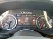 2021 Ram 1500 Lone Star z VIN 1C6RREFT0MN689825, wystawiony jako Copart lot #68027825 z przebiegiem 97 314 mil mil oraz Szkoda całkowita • Salvage title. Historia ofert i sprzedaży dostępna na DreamBid. Obrazek 9.