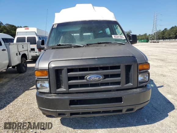 2008 Ford Econoline Cargo Commercial with VIN 1FTNE14W78DB52647, listed as a Copart auction lot 85341485 with 520,493 mi miles and Clean title. Bid and sale history available at DreamBid. Image 5.