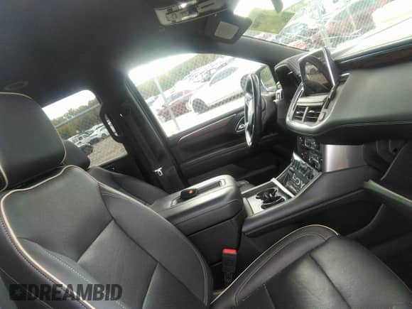 2023 Chevrolet Suburban Premier с VIN 1GNSKFKD5PR177694, выставлен на аукционе IAAI как лот 43417681 с пробегом 85 396 миль миль и . История ставок и продаж доступна на DreamBid. Изображение 5.