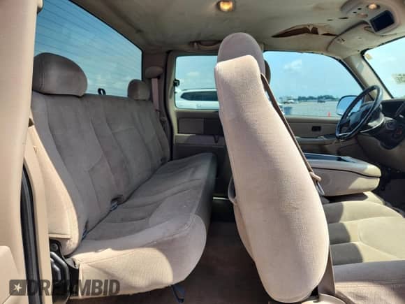 2005 GMC Sierra 1500 SLE z VIN 1GTEC19V35Z358407, wystawiony jako Copart lot #57857785 z przebiegiem 216 154 mil mil oraz Szkoda całkowita • Salvage title. Historia ofert i sprzedaży dostępna na DreamBid. Obrazek 10.