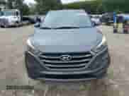 2016 Hyundai Tucson Sport z VIN KM8J3CA21GU226141, wystawiony jako Copart lot #85365475 z przebiegiem 166 224 mil mil oraz Czysty tytuł • Clean title. Historia ofert i sprzedaży dostępna na DreamBid. Obrazek 5.