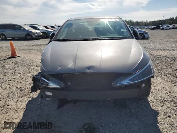 2020 Hyundai Elantra SE with VIN 5NPD74LF3LH539837, listed as a Copart auction lot 80062975 with 100,543 mi miles and Clean title. Bid and sale history available at DreamBid. Image 5.