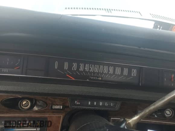 1972 Chevrolet Caprice с VIN 1N39R2D235350, выставлен на аукционе Copart как лот 68200775 с пробегом 78 954 миль миль и Списание • Salvage title. История ставок и продаж доступна на DreamBid. Изображение 9.