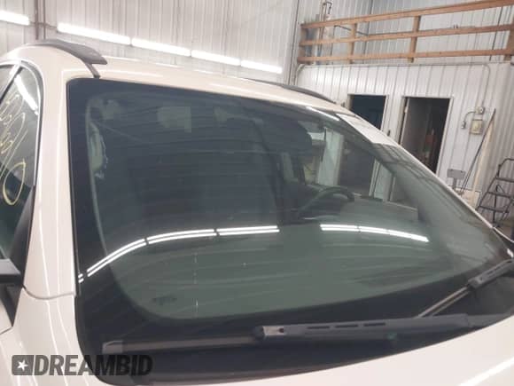 2011 Chevrolet Traverse LS z VIN 1GNKRFED2BJ196329, wystawiony jako IAAI lot #43026210 z przebiegiem 161 184 mil mil oraz . Historia ofert i sprzedaży dostępna na DreamBid. Obrazek 13.