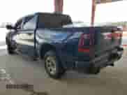 2020 Ram 1500 Lone Star z VIN 1C6RREFT7LN371814, wystawiony jako Copart lot #69190845 z przebiegiem Nie podano mil oraz Szkoda całkowita • Salvage title. Historia ofert i sprzedaży dostępna na DreamBid. Obrazek 2.