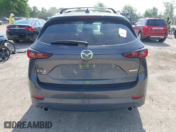 2025 Mazda CX-5 S Preferred z VIN JM3KFBCL9S0599564, wystawiony jako IAAI lot #42701760 z przebiegiem 15 526 mil mil oraz . Historia ofert i sprzedaży dostępna na DreamBid. Obrazek 16.