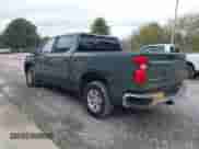 2025 Chevrolet Silverado 1500 LT z VIN 3GCPACED4SG205540, wystawiony jako IAAI lot #43566225 z przebiegiem 32 816 mil mil oraz . Historia ofert i sprzedaży dostępna na DreamBid. Obrazek 3.