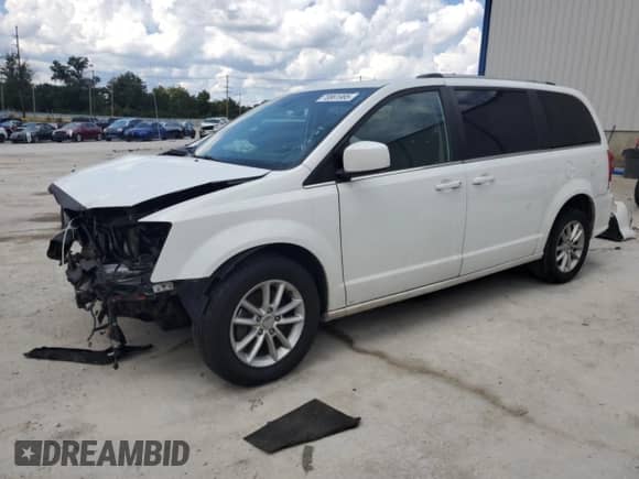 2020 Dodge Grand Caravan SXT with VIN 2C4RDGCG1LR207620, listed as a Copart auction lot 70861985 with Not provided miles and Non repairable. Bid and sale history available at DreamBid. Image 1.