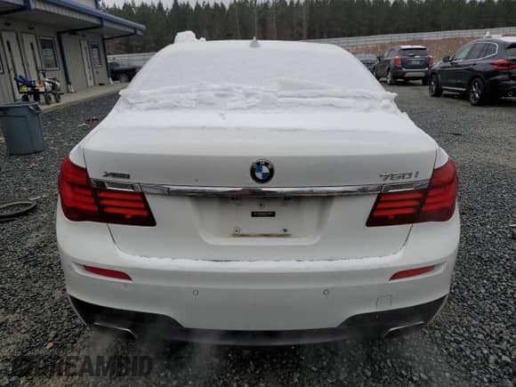2013 BMW 7 Series 750i xDrive with VIN WBAYB6C56DD223727, listed as a Copart auction lot 45298235 with 113,635 mi miles and Salvage title. Bid and sale history available at DreamBid. Image 6.
