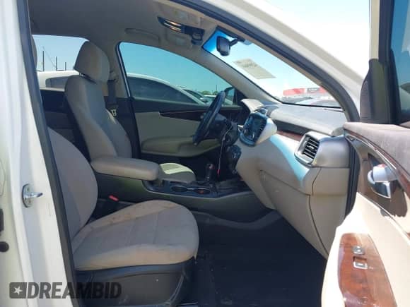 2017 Kia Sorento LX с VIN 5XYPG4A39HG266830, выставлен на аукционе IAAI как лот 42095601 с пробегом 112 291 миль миль и . История ставок и продаж доступна на DreamBid. Изображение 5.