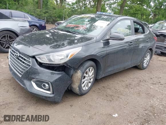 2021 Hyundai Accent SE с VIN 3KPC24A69ME133418, выставлен на аукционе IAAI как лот 42440428 с пробегом 73 158 миль миль и . История ставок и продаж доступна на DreamBid. Изображение 2.