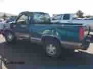 1997 Chevrolet Silverado 1500 with VIN 1GCEC14R6VZ252916, listed as a Copart auction lot 51365375 with 198,152 mi miles and Salvage title. Bid and sale history available at DreamBid. Image 2.