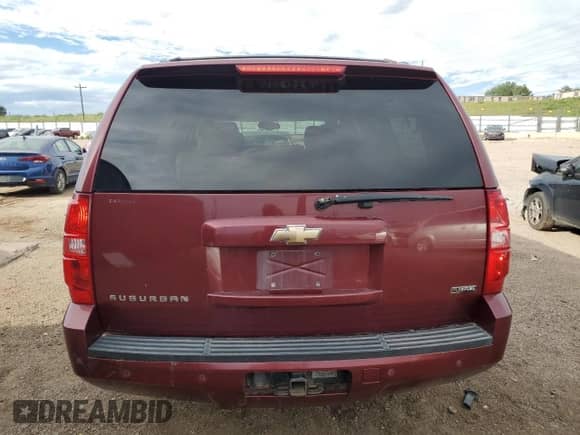 2009 Chevrolet Suburban 2LT с VIN 1GNFK26319J119160, выставлен на аукционе Copart как лот 81576395 с пробегом Не указан миль и Списание • Salvage title. История ставок и продаж доступна на DreamBid. Изображение 6.