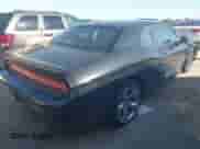 2014 Dodge Challenger SXT с VIN 2C3CDYAG3EH257611, выставлен на аукционе IAAI как лот 43549347 с пробегом 143 540 миль миль и . История ставок и продаж доступна на DreamBid. Изображение 4.