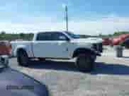 2022 Ram 1500 Laramie z VIN 1C6SRFJT2NN111032, wystawiony jako IAAI lot #42948075 z przebiegiem 139 700 mil mil oraz . Historia ofert i sprzedaży dostępna na DreamBid. Obrazek 14.