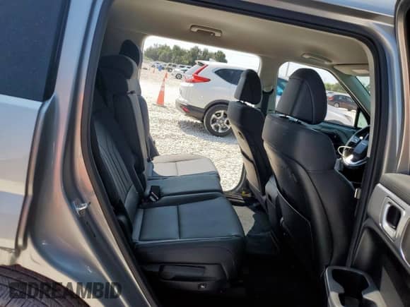 2024 Hyundai Santa Fe SEL with VIN 5NMP2DGL5RH025425, listed as a Copart auction lot 71736945 with 12,811 mi miles and Salvage title. Bid and sale history available at DreamBid. Image 10.