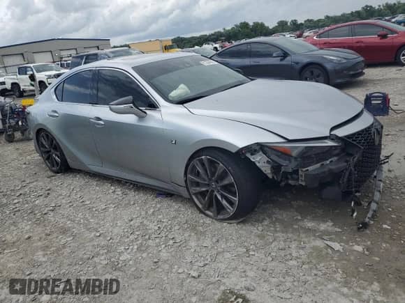 2023 Lexus IS 350 F Sport z VIN JTHGZ1E20P5028736, wystawiony jako Copart lot #61304645 z przebiegiem 43 888 mil mil oraz Szkoda całkowita • Salvage title. Historia ofert i sprzedaży dostępna na DreamBid. Obrazek 4.