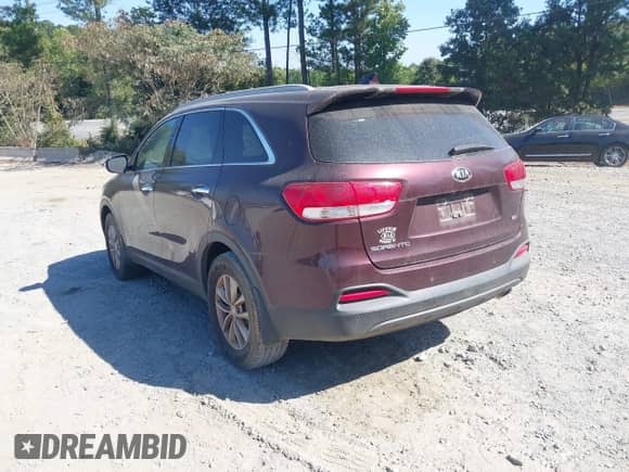 2017 Kia Sorento LX z VIN 5XYPG4A34HG211802, wystawiony jako IAAI lot #43358867 z przebiegiem 166 374 mil mil oraz . Historia ofert i sprzedaży dostępna na DreamBid. Obrazek 3.